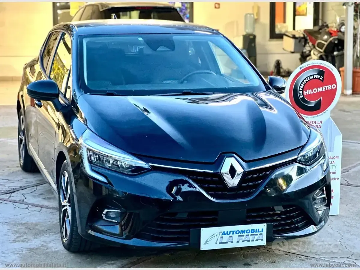 Usata Renault Clio V Evolution 101 CV (74 kW) 2023 Nero Berlina