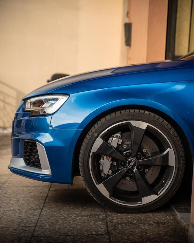 Usata Audi RS3 400 CV (294 kW) 2018 Blu Berlina