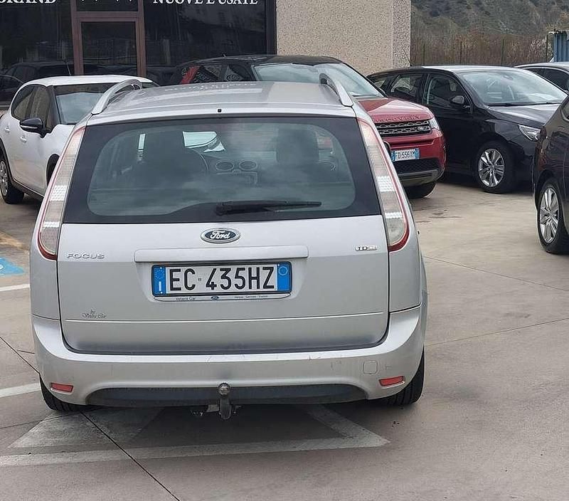 Usata Ford Focus Style 109 CV (80 kW) 2011 Station wagon