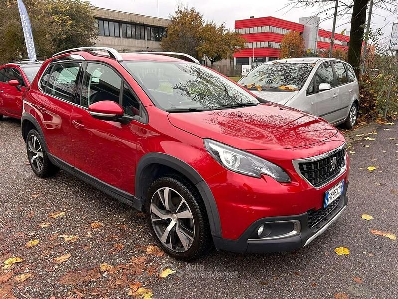 Usata Peugeot 2008 S 110 CV (80 kW) 2018 Rosso SUV