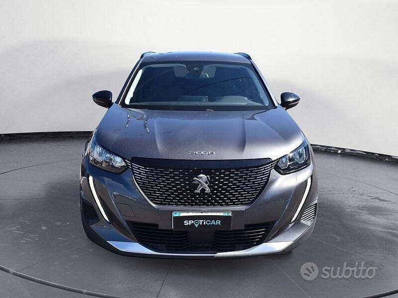 Usata Peugeot 2008 Allure 110 CV (80 kW) 2022 Grigio SUV