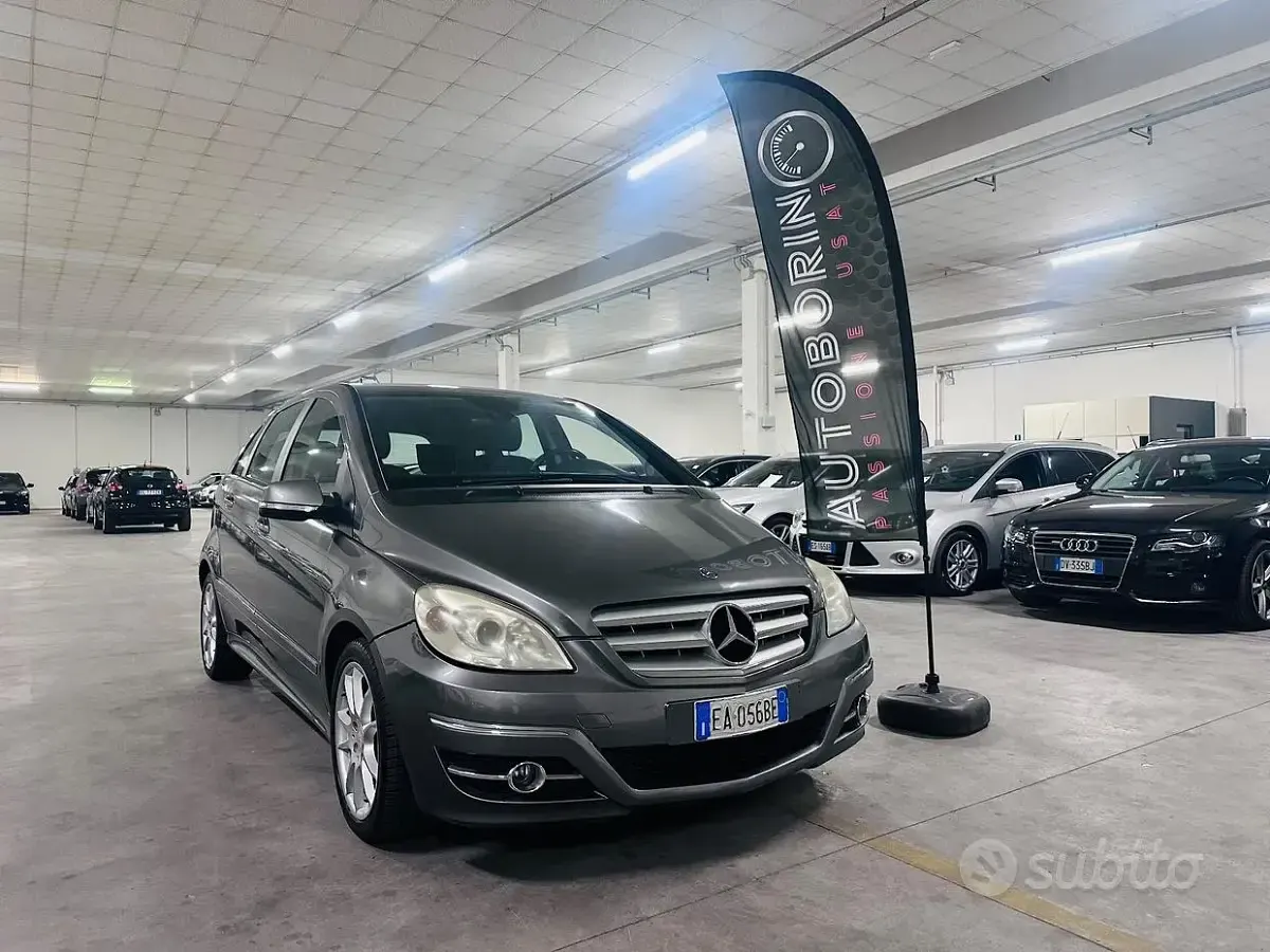 Usata Mercedes B150 Chrome 95 CV (69 kW) 2009 Monovolume