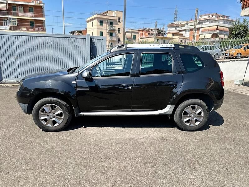 Usata Dacia Duster Lauréate 110 CV (80 kW) 2015 Nero Station wagon
