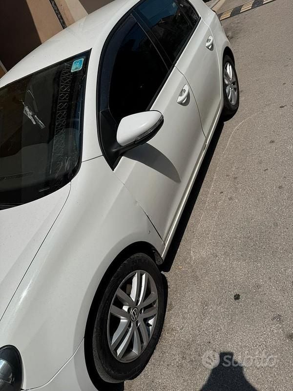 Usata VW Golf VI 2009 Bianco Utilitaria