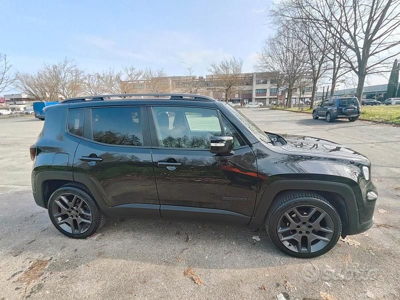 Usata Jeep Renegade Sport 120 CV (88 kW) 2019 Nero SUV