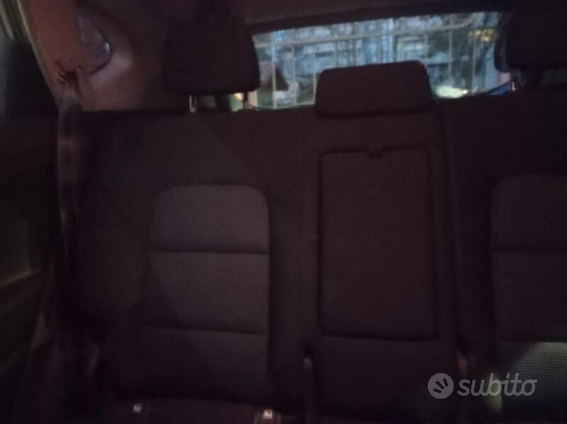 Grigio Usata 2015 Hyundai Tucson SUV | 11.900 € (Cara) - Immagine 1/4