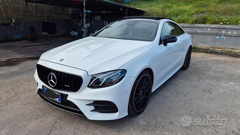 Usata Mercedes E220 Premium Plus 194 CV (142 kW) 2020 Bianco Coupé