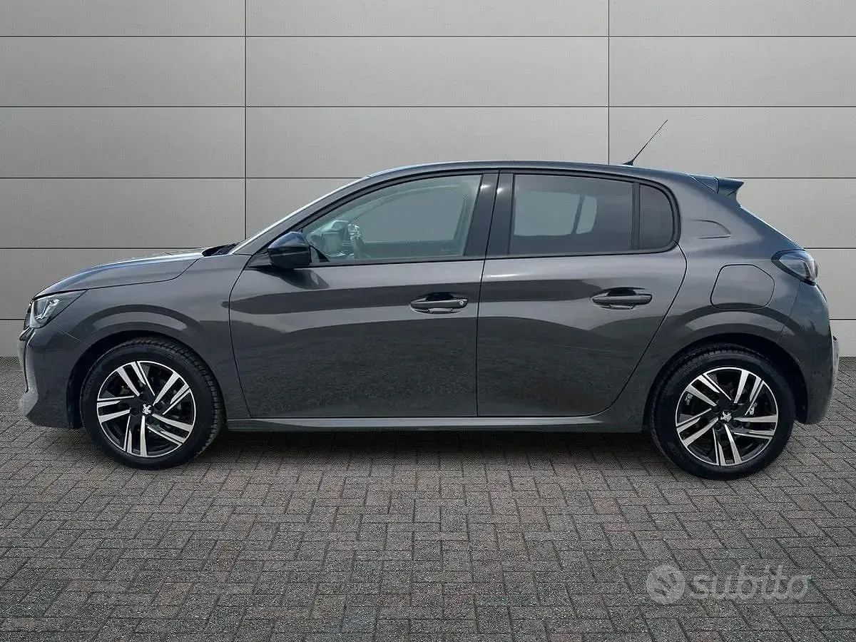 Usata Peugeot 208 Active 75 CV (55 kW) 2023 Grigio Utilitaria