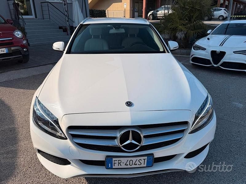 Usata Mercedes C220 170 CV (125 kW) 2018 Bianco Station wagon