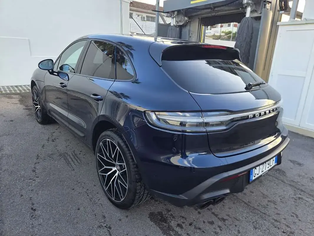 Usata Porsche Macan Sport 265 CV (194 kW) 2022 Blu/azzurro SUV