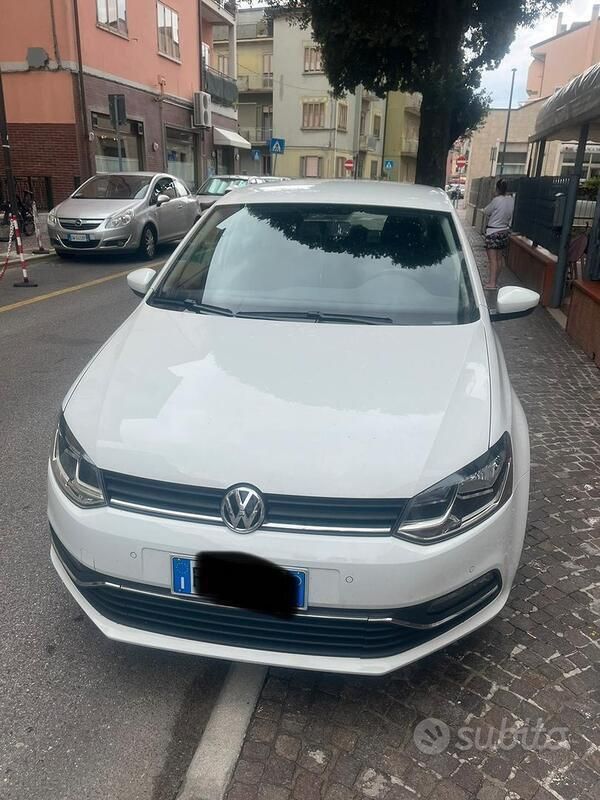 Usata VW Polo 75 CV (55 kW) 2017 Bianco Utilitaria