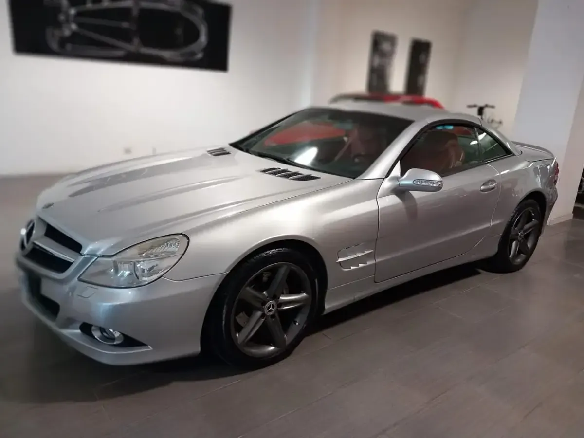 Usata Mercedes SL500 244 CV (179 kW) 2003 Grigio Cabrio