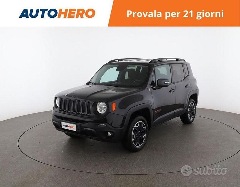 Nero Usata 2016 Jeep Renegade Trailhawk SUV | 16.299 € (Cara) - Immagine 1/2