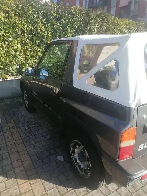 Usata Suzuki Vitara 75 CV (55 kW) 1989 Nero Cabrio