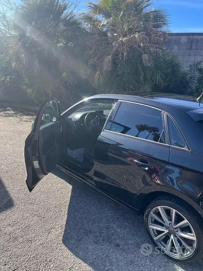 Usata Audi A1 S-Line 90 CV (66 kW) 2013 Nero Utilitaria