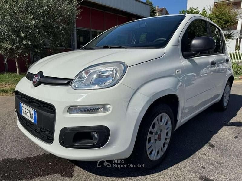 Usata Fiat Panda Easy 69 CV (50 kW) 2019 Bianco Berlina