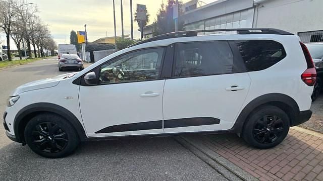 Usata Dacia Jogger Extreme 140 CV (102 kW) 2023 Bianco Monovolume