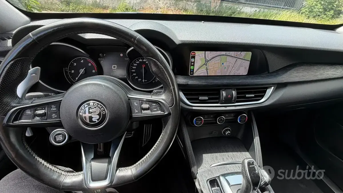 Usata Alfa Romeo Stelvio 190 CV (139 kW) 2021 Grigio SUV