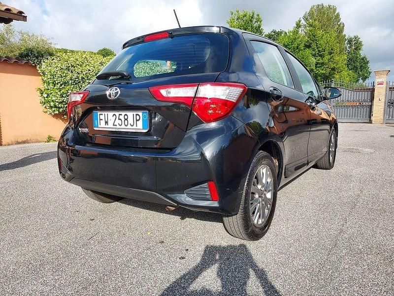 Usata Toyota Yaris Lounge 69 CV (50 kW) 2019 Berlina