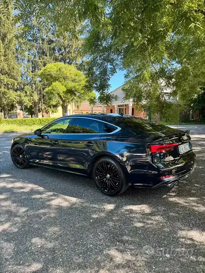 Usata Audi A5 190 CV (139 kW) 2019 Bluazzurro Coupé