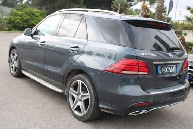 Usata Mercedes GLE250 Premium 204 CV (150 kW) 2016 Grigio SUV