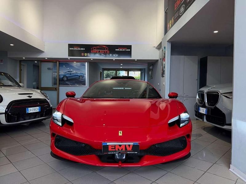 Nuova Ferrari 296 663 CV (487 kW) 2025 Rosso Cabrio