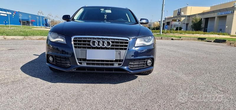 Usata Audi A4 143 CV (105 kW) 2014 Blu Station wagon