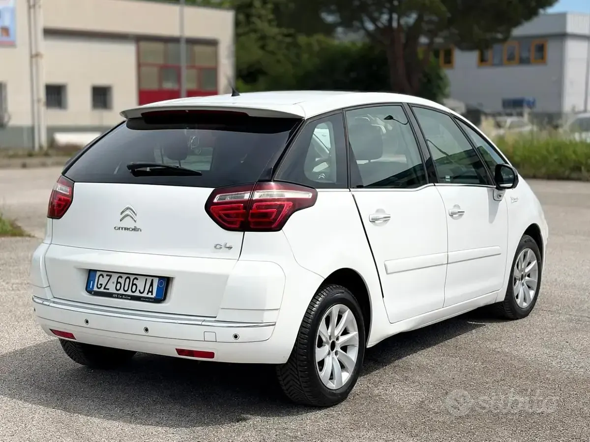 Usata Citroën C4 Picasso Exclusive 115 CV (84 kW) 2013 Bianco Monovolume