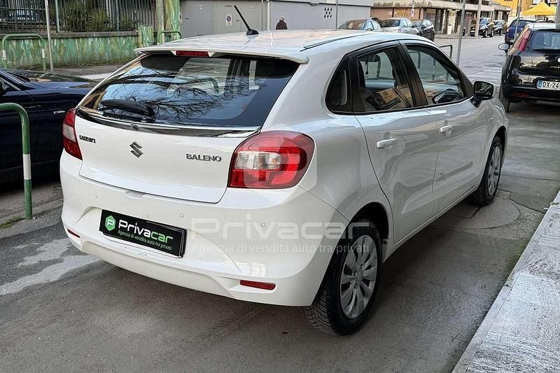 Usata Suzuki Baleno 90 CV (66 kW) 2019 Bianco Utilitaria