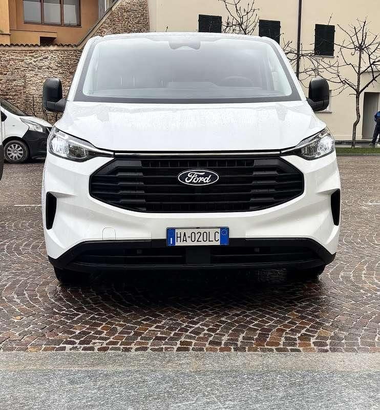 Usata Ford Transit Custom 136 CV (100 kW) 2025 Furgone