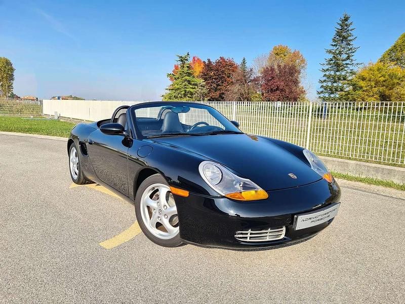 Usata Porsche 986 Boxster 220 CV (161 kW) 2000 Nero pastello Cabrio