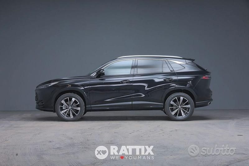 Nuova MG HS Luxury 2025 Nero SUV