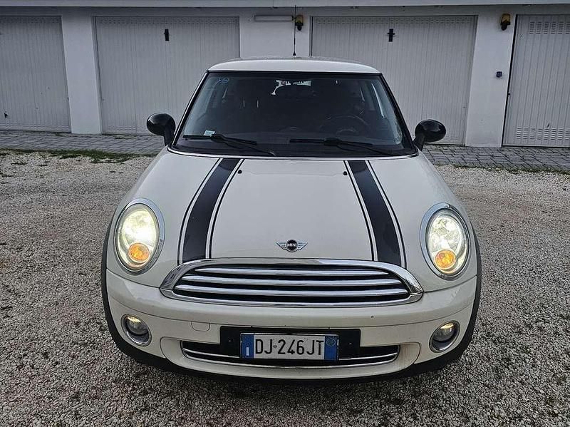 Usata Mini ONE Chili 95 CV (69 kW) 2007 Utilitaria