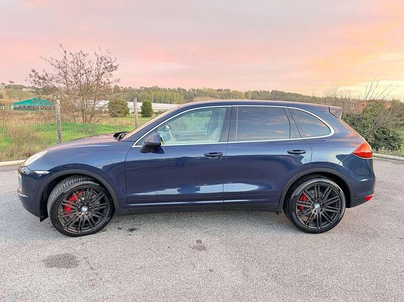 Usata Porsche Cayenne Turbo 500 CV (367 kW) 2011 Blu/azzurro SUV