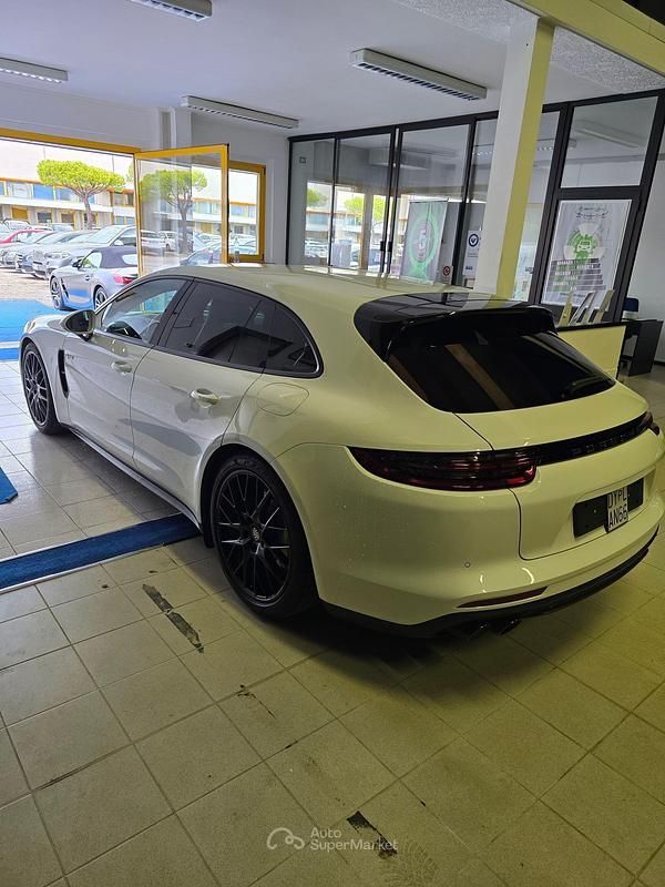 Usata Porsche Panamera 462 CV (339 kW) 2020 Bianco Station wagon