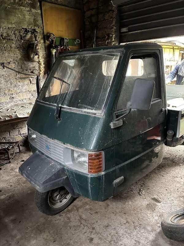 Käytetty Piaggio APE 15 HP (11 kW) 2006