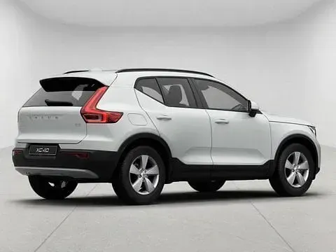 Nuova Volvo XC40 163 CV (119 kW) 2026 SUV