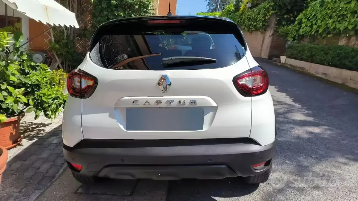 Usata Renault Captur 90 CV (66 kW) 2019 Bianco SUV