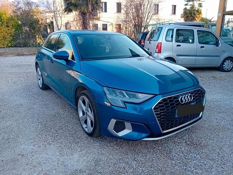 Usata Audi A3 e-tron Advanced 149 CV (109 kW) 2021 Blu Utilitaria