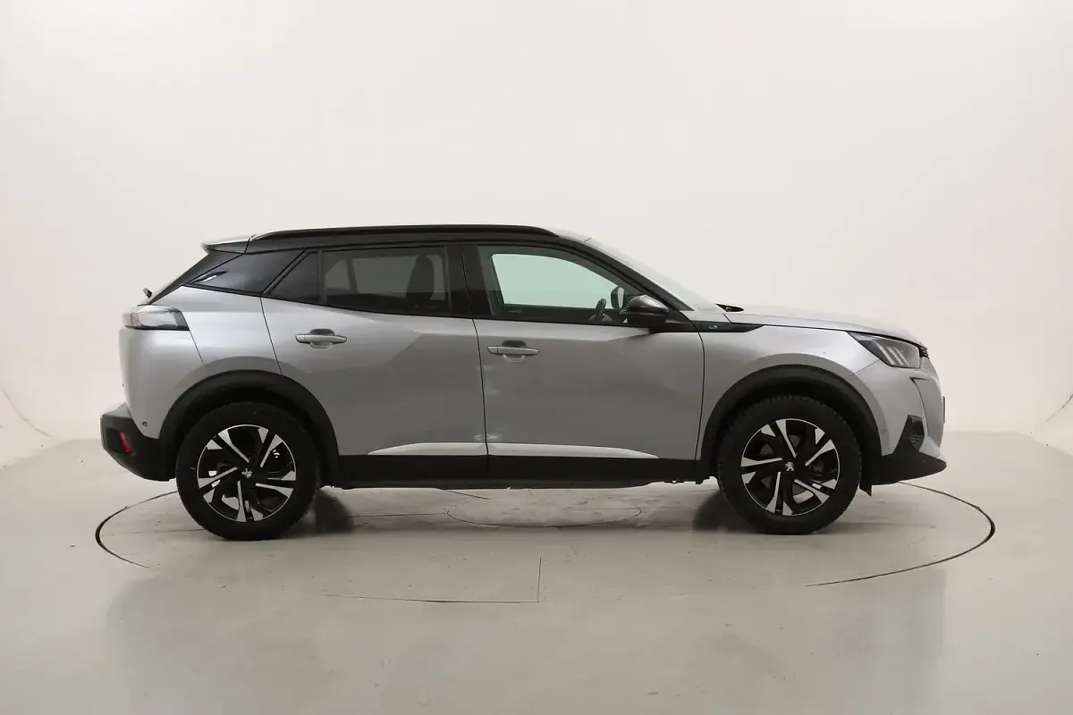 Usata Peugeot e-2008 GT 56 kW (77 CV) 2022 SUV