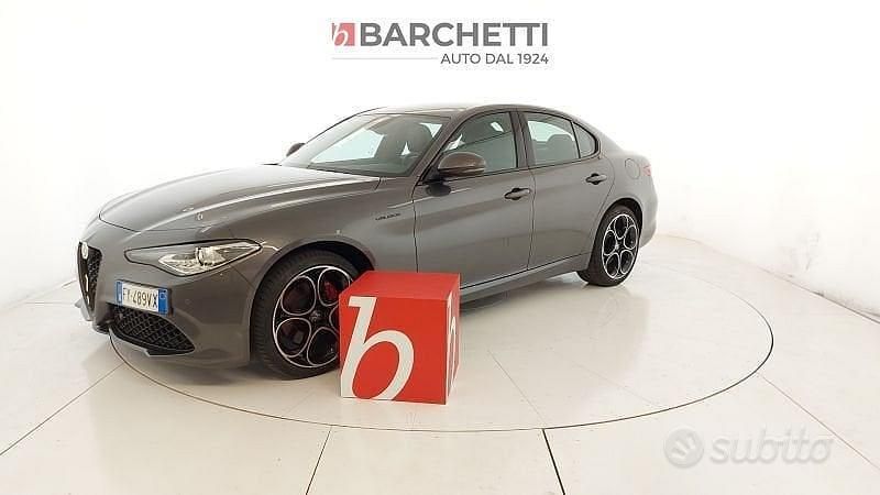 Usata Alfa Romeo Giulia Veloce 211 CV (155 kW) 2020 Grigio Berlina