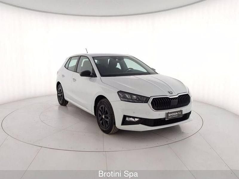 Usata Skoda Fabia 80 CV (58 kW) 2024 Bianco metallizzato Utilitaria