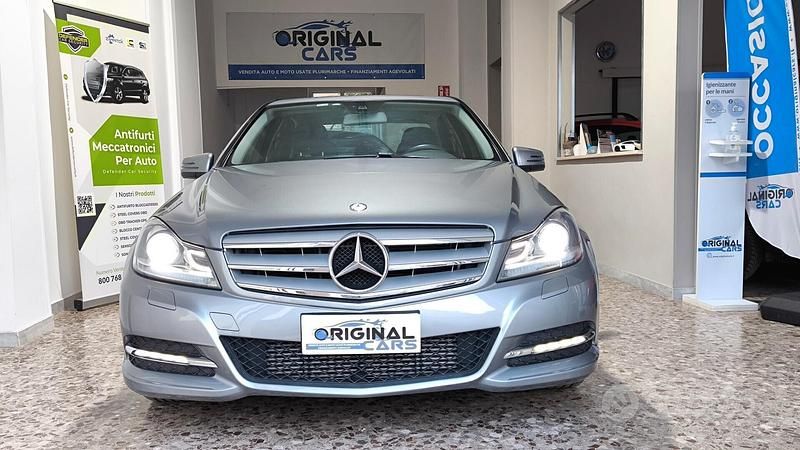 Usata Mercedes C200 Avantgarde 136 CV (100 kW) 2013 Grigio Berlina