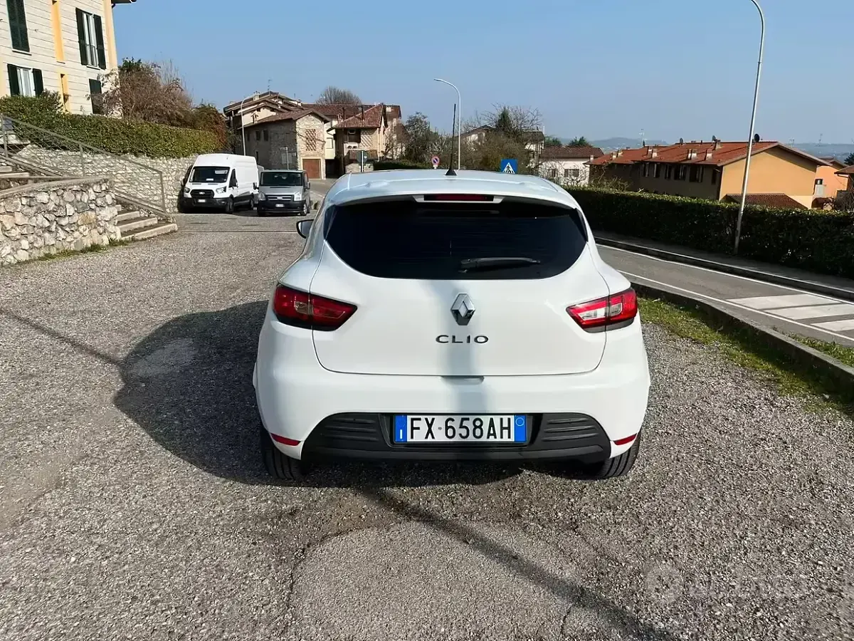 Usata Renault Clio IV 75 CV (55 kW) 2019 Bianco Furgone