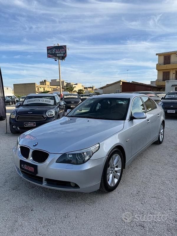 Usata BMW 530 Efficient Dynamics 217 CV (159 kW) 2004 Grigio Berlina