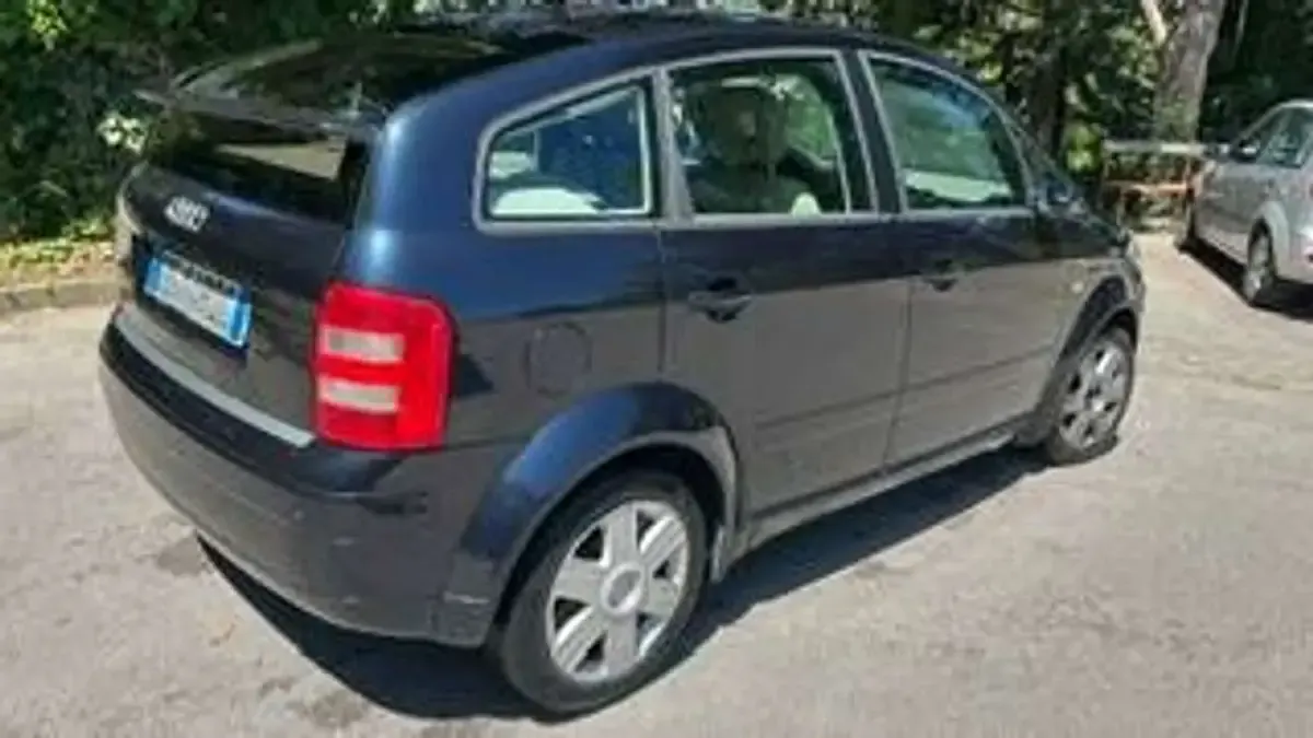 Usata Audi A2 75 CV (55 kW) 2002 Blu/azzurro Utilitaria