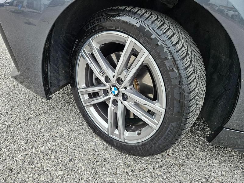 Usado BMW 118 M Sport 150 CV (110 kW) 2021 Gris Utilitario