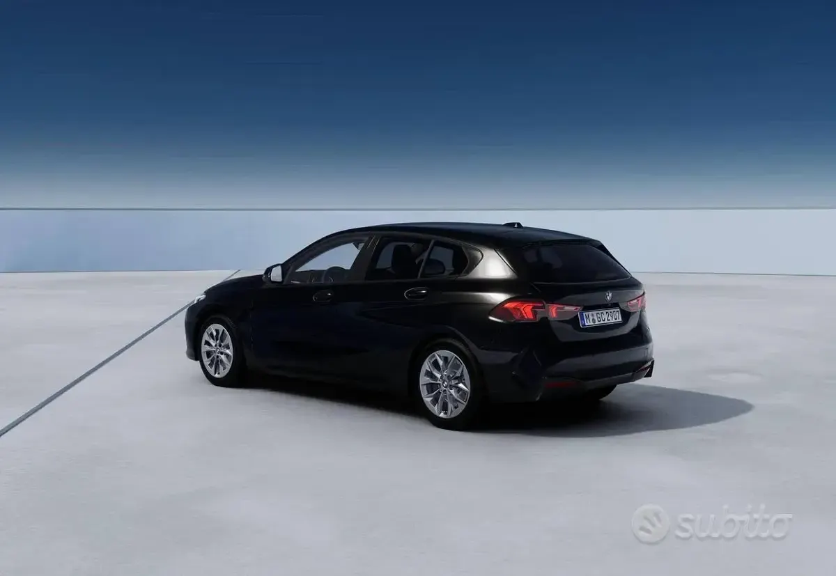 Nuova BMW 116 Comfort Edition 122 CV (89 kW) 2026 Nero Utilitaria