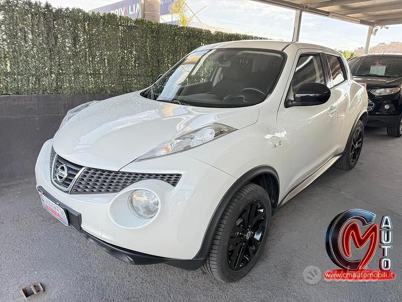 Usata Nissan Juke Tekna 110 CV (80 kW) 2014 Grigio SUV