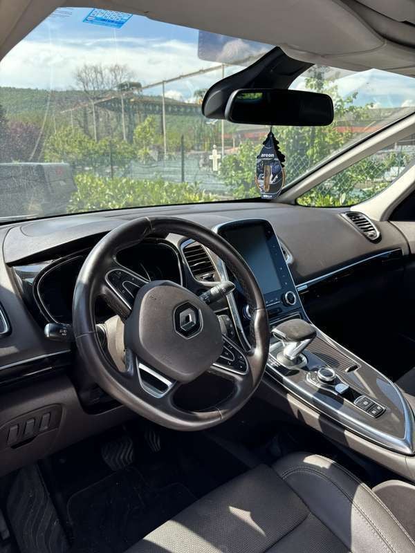 Usata Renault Espace 160 CV (117 kW) 2018 Grigio Monovolume